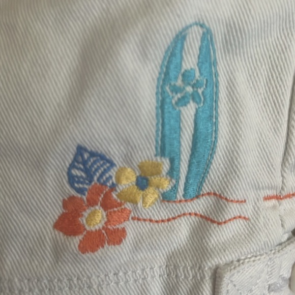 Gymboree White denim skirt size 3/4 - Picture 3 of 3